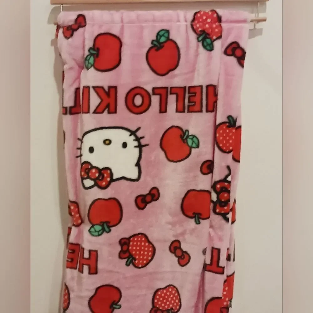 Hello Kitty Pink Throw Blanket with Apples